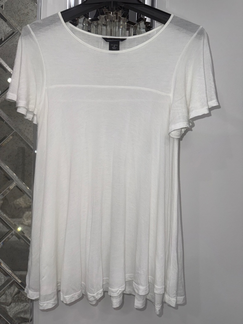 Moda international White Short-Sleeve Swing Tunic
